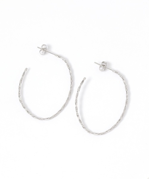 LEPSIM(レプシィム)の「ステンレスフープピアス 647045(ピアス(両耳用)・レディース・シルバー/ゴールド/シルバー系その他・ONE SIZE)」の2枚目の写真