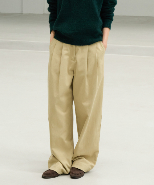 LEVAR(レバー)の「Relaxed Cotton Chino Pants - Peanut Beige(その他パンツ・レディース・その他・SMALL/MEDIUM/LARGE)」の1枚目の写真