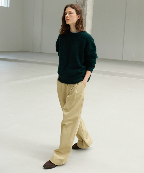 LEVAR(レバー)の「Relaxed Cotton Chino Pants - Peanut Beige(その他パンツ・レディース・その他・SMALL/MEDIUM/LARGE)」の2枚目の写真