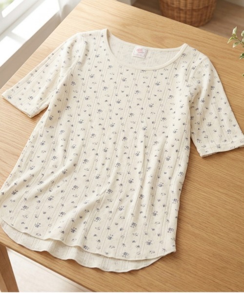 ALWAYS GOOD TIME(オルウェイズグッドタイム)の「【JEMORGAN / ジェーイーモーガン】花柄針抜きフライスハーフスリーブT(Tシャツ/カットソー・レディース・ブルー系/ブラック系/ネイビー系/レッド系・F)」の2枚目の写真