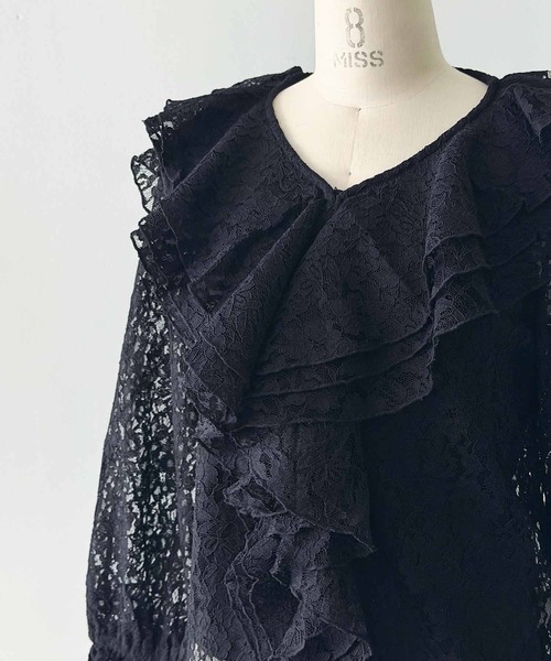 PICCIN PERLA（ピッチンペルラ）の「レースフリルブラウス（Tシャツ/カットソー・レディース・オフホワイト/ブラック・M）」の12枚目の写真