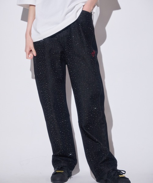INTER FACTORY(インターファクトリー)の「あやせりんて ハート刺繍ラインストーンデニムパンツ(デニムパンツ・レディース・ブルー/ブラック・MEDIUM/SMALL)」の5枚目の写真