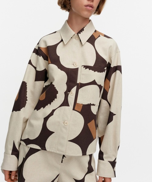 marimekko（マリメッコ）の「Pilkkoa Unikko / Overshirt（シャツ/ブラウス・レディース・ベージュ・36/34/38/40）」の4枚目の写真