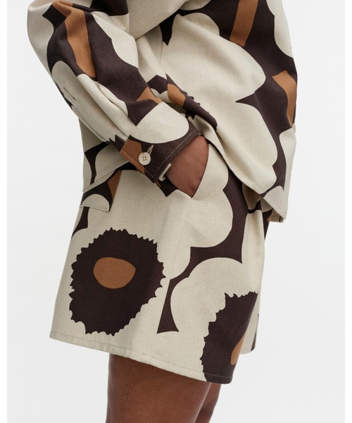 marimekko（マリメッコ）の「Pilkkoa Unikko / Overshirt（シャツ/ブラウス・レディース・ベージュ・36/34/38/40）」の9枚目の写真