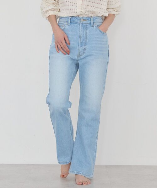 BEDWIN(ベドウィン)の「【EDWIN別注】フレアデニム(デニムパンツ・レディース・ブルー系その他/ライトインディゴブルー・L/M/S)」の1枚目の写真