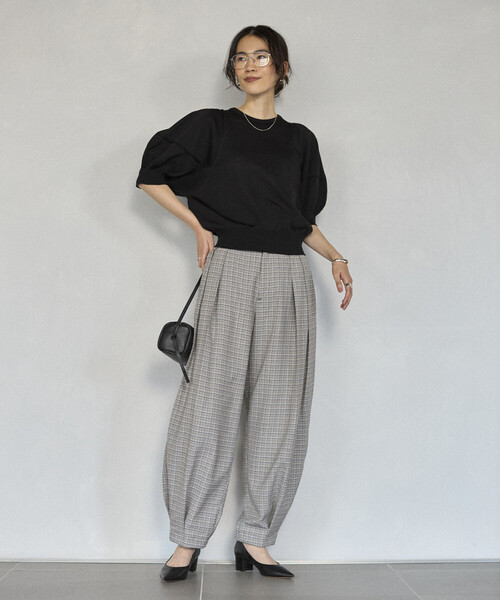 Firsthand(ファーストハンド)の「Firsthand/ファーストハンド ジャパンメイド ホールガーメント パフスリーブ トップス(ニット/セーター・レディース・ブラック/ベージュ/レッド・FREE)」の21枚目の写真