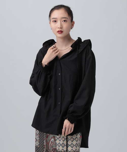 LEPSIM(レプシィム)の「フーディシャツチュニック 659638(シャツ/ブラウス・レディース・オフホワイト/ブラック・FREE)」の2枚目の写真