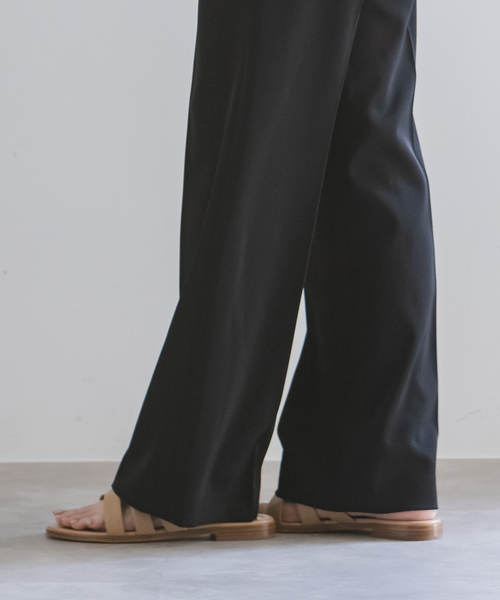 Noble（ノーブル）の「ツイルクロスストレートパンツ（スラックス・レディース・ブラック/ホワイト系その他/ブラウン・34/36/38/40）」の9枚目の写真