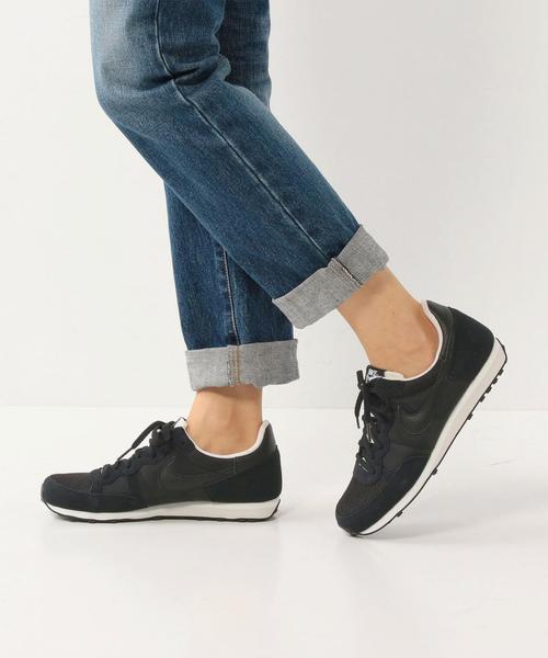 NIKE(ナイキ)の「NIKE チャレンジャー(スニーカー・レディース・ブラック/ベージュ/コバルトブルー・23.5cm/24cm/25cm/24.5cm/23cm)」の14枚目の写真