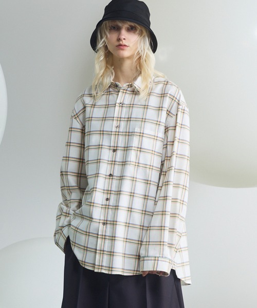 MAISON SPECIAL(メゾンスペシャル)の「《UNISEX》【Italian Dead Stock Fabric】Prime-Over Regular Collar Long Sleeve Shirt/【イタリアンデッドストックファブリック】プライムオーバーレギュラーカラーロングスリーブシャツ【MAISON SPECIAL/メゾンスペシャル】(シャツ/ブラウス・メンズ・ホワイト/その他1/オレンジ/カーキ/グレイッシュベージュ/ネイビー/グレー/ピンク/ライトグリーン/グリーン/その他2・0/2/1)」の2枚目の写真