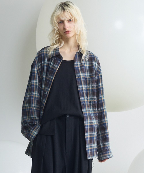 MAISON SPECIAL(メゾンスペシャル)の「《UNISEX》【Italian Dead Stock Fabric】Prime-Over Regular Collar Long Sleeve Shirt/【イタリアンデッドストックファブリック】プライムオーバーレギュラーカラーロングスリーブシャツ【MAISON SPECIAL/メゾンスペシャル】(シャツ/ブラウス・メンズ・ホワイト/その他1/オレンジ/カーキ/グレイッシュベージュ/ネイビー/グレー/ピンク/ライトグリーン/グリーン/その他2・0/2/1)」の5枚目の写真