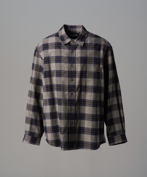 MAISON SPECIAL(メゾンスペシャル)の「《UNISEX》【Italian Dead Stock Fabric】Prime-Over Regular Collar Long Sleeve Shirt/【イタリアンデッドストックファブリック】プライムオーバーレギュラーカラーロングスリーブシャツ【MAISON SPECIAL/メゾンスペシャル】(シャツ/ブラウス・メンズ・ホワイト/その他1/オレンジ/カーキ/グレイッシュベージュ/ネイビー/グレー/ピンク/ライトグリーン/グリーン/その他2・0/2/1)」の14枚目の写真