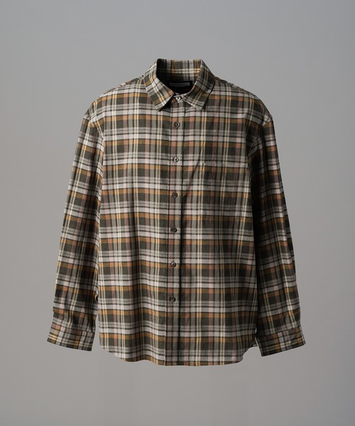 MAISON SPECIAL(メゾンスペシャル)の「《UNISEX》【Italian Dead Stock Fabric】Prime-Over Regular Collar Long Sleeve Shirt/【イタリアンデッドストックファブリック】プライムオーバーレギュラーカラーロングスリーブシャツ【MAISON SPECIAL/メゾンスペシャル】(シャツ/ブラウス・メンズ・ホワイト/その他1/オレンジ/カーキ/グレイッシュベージュ/ネイビー/グレー/ピンク/ライトグリーン/グリーン/その他2・0/2/1)」の17枚目の写真