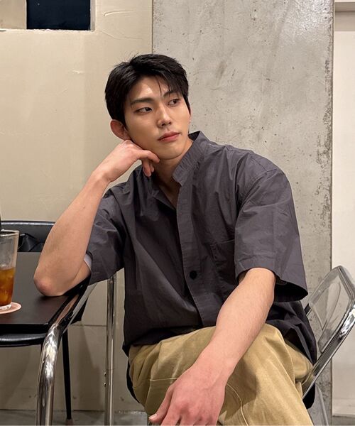 NONBLANK(ノンブランク)の「チャイナカラーウォッシュシャツ_DARK GREY(シャツ/ブラウス・メンズ・チャコール・MEDIUM/LARGE/X-LARGE)」の11枚目の写真