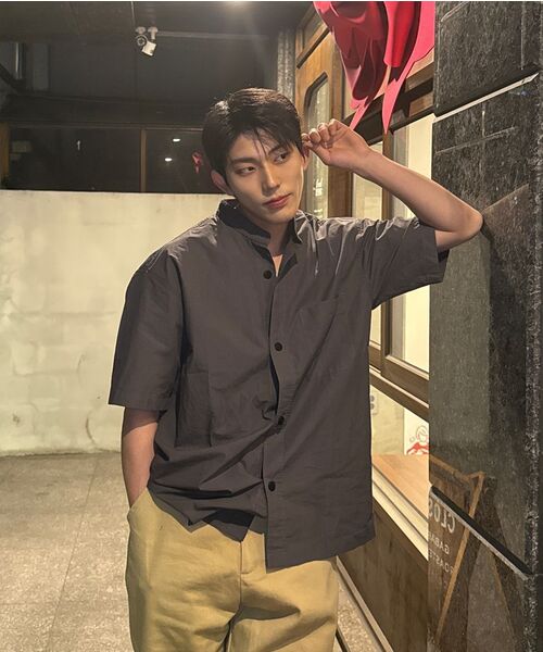 NONBLANK(ノンブランク)の「チャイナカラーウォッシュシャツ_DARK GREY(シャツ/ブラウス・メンズ・チャコール・MEDIUM/LARGE/X-LARGE)」の13枚目の写真