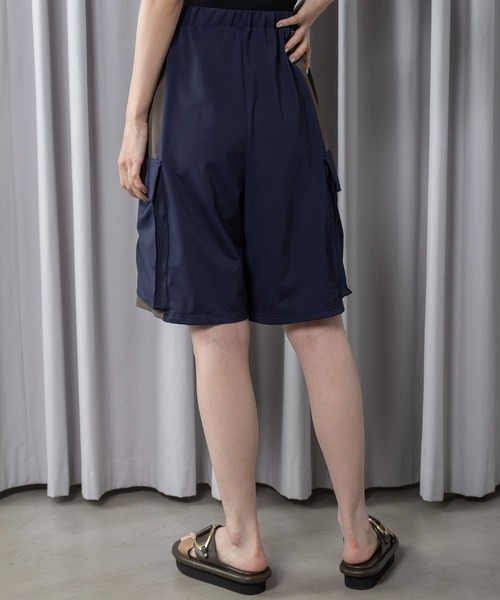 MARECHAL TERRE（マルシャルテル）の「【機能素材】ラッシュガードショートパンツ（その他パンツ・レディース・ブラック/チャコールグレー/ライトグレー/ネイビー・MEDIUM）」の7枚目の写真