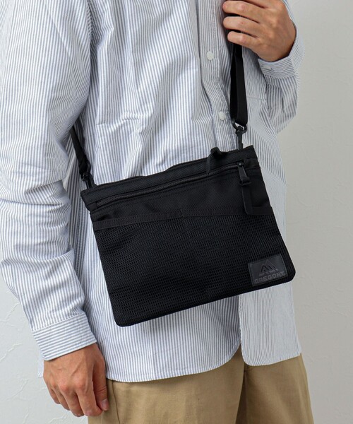 GREGORY(グレゴリー)の「【GREGORY/グレゴリー】CLASSIC SACOCHE M CORDURA BALLISTIC(ショルダーバッグ・メンズ・ブラック・FREE)」の1枚目の写真