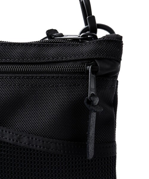GREGORY(グレゴリー)の「【GREGORY/グレゴリー】CLASSIC SACOCHE M CORDURA BALLISTIC(ショルダーバッグ・メンズ・ブラック・FREE)」の4枚目の写真