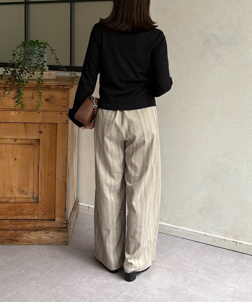 Thevon(ゼボン)の「リネンタッチストライプタックパンツ(その他パンツ・レディース・ベージュ/ホワイト系その他/ブラウン・S/M)」の9枚目の写真