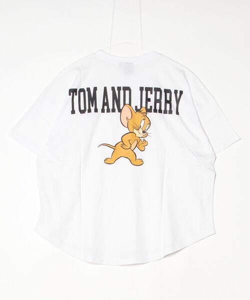 Tom&Jerry(トムアンドジェリー)の「TOMandJERRY トムとジェリー レディース 半袖 オーバーサイズプリントTシャツ(Tシャツ/カットソー・レディース・ピンク/イエロー/チャコールグレー/ダークグリーン/ブルー/ホワイト系2/ブラック/ホワイト系1・L/M)」の10枚目の写真