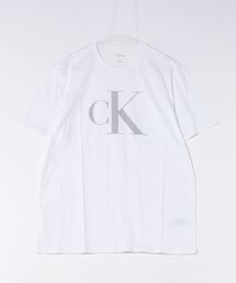 Calvin Klein(�J���o���E�N���C��)�́yCalvin Klein�z40EC814 T�V���c(T�V���c/�J�b�g�\�[)