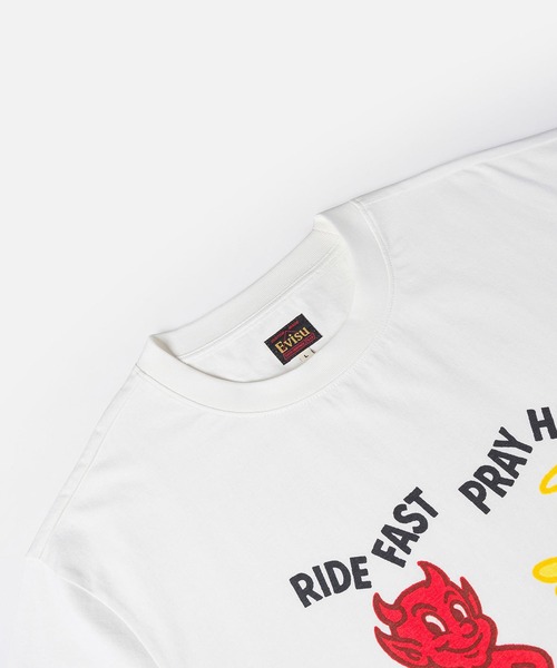EVISU（エヴィス）の「" EJ, RIDE FAST PRAY HARD  S/S TEE"（Tシャツ/カットソー・メンズ・ホワイト・LARGE/MEDIUM）」の3枚目の写真