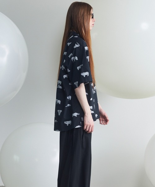 MAISON SPECIAL(メゾンスペシャル)の「《UNISEX》【Italian Dead Stock Fabric】Prime-Over Open Collar Short Sleeve Shirt/【イタリアンデッドストックファブリック】プライムオーバーオープンカラーショートスリーブシャツ【MAISON SPECIAL/メゾンスペシャル】(シャツ/ブラウス・メンズ・レッド/オレンジ/ブラウン/ホワイト/チャコールグレー/ブラック・2/1/0)」の18枚目の写真