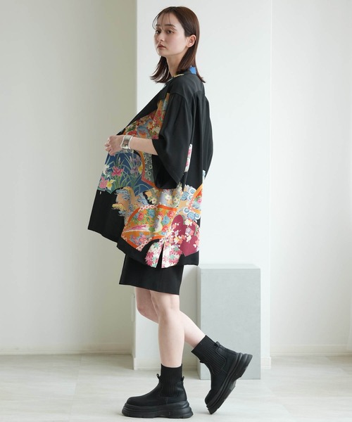 utatane(ウタタネ)の「着物リメイク maison utatane シャツ/ブラウス 宵闇の百花(シャツ/ブラウス・レディース・ブラック・FREE)」の15枚目の写真