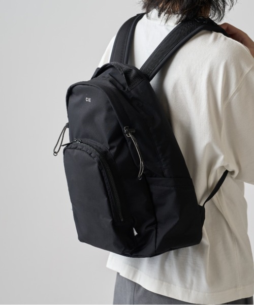 CIE(シー)の「【CIE】DAYPACK MINI(バックパック/リュック・メンズ・ブラック/ブルー・FREE)」の5枚目の写真