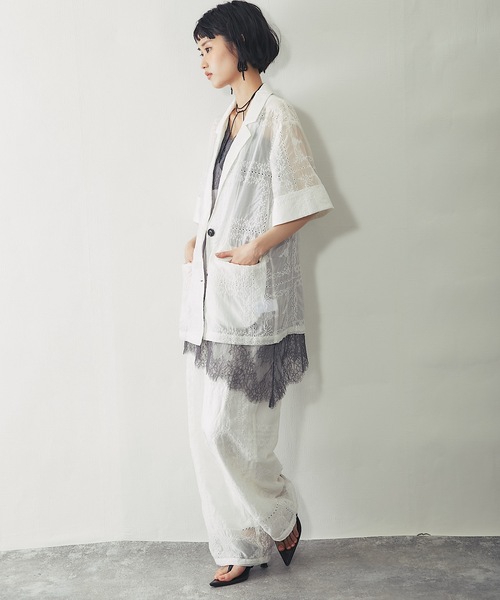 ANOTHER S(アナザーエス)の「シアー刺繍半袖ダブルジャケット(テーラードジャケット・レディース・オフホワイト/ブラック・FREE)」の10枚目の写真