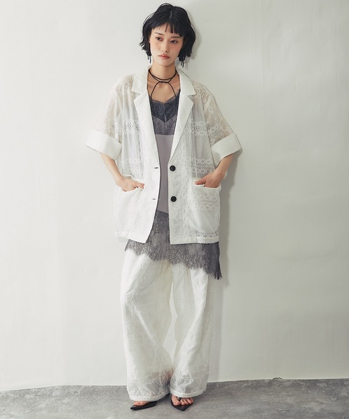 ANOTHER S(アナザーエス)の「シアー刺繍半袖ダブルジャケット(テーラードジャケット・レディース・オフホワイト/ブラック・FREE)」の14枚目の写真