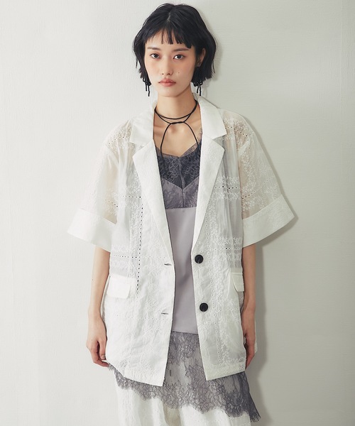 ANOTHER S(アナザーエス)の「シアー刺繍半袖ダブルジャケット(テーラードジャケット・レディース・オフホワイト/ブラック・FREE)」の8枚目の写真