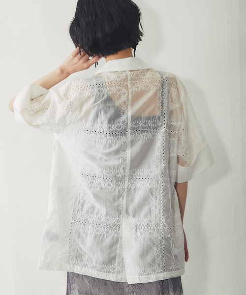 ANOTHER S(アナザーエス)の「シアー刺繍半袖ダブルジャケット(テーラードジャケット・レディース・オフホワイト/ブラック・FREE)」の13枚目の写真