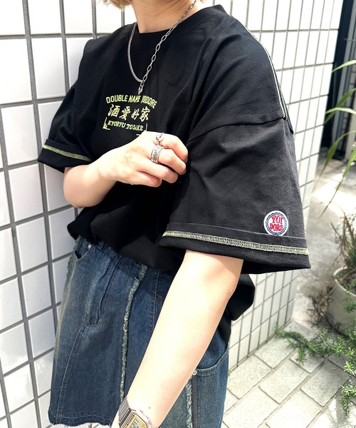 DOUBLE NAME（ダブルネーム）の「【YOIDORE】&times;DOUBLE NAMEコラボ ネオン刺繍 BIG TEE（Tシャツ/カットソー・レディース・オフホワイト/ブラック・FREE）」の3枚目の写真