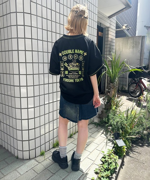 DOUBLE NAME（ダブルネーム）の「【YOIDORE】&times;DOUBLE NAMEコラボ ネオン刺繍 BIG TEE（Tシャツ/カットソー・レディース・オフホワイト/ブラック・FREE）」の5枚目の写真