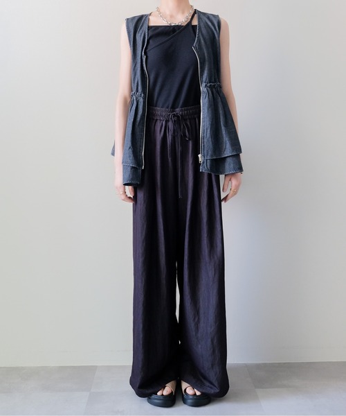 DOLLUPOOPS(ドールアップウップス)の「Easy Wide-Straight Pants(イージーワイドストレートパンツ)(その他パンツ・レディース・ブラック/ブルー・MEDIUM)」の10枚目の写真