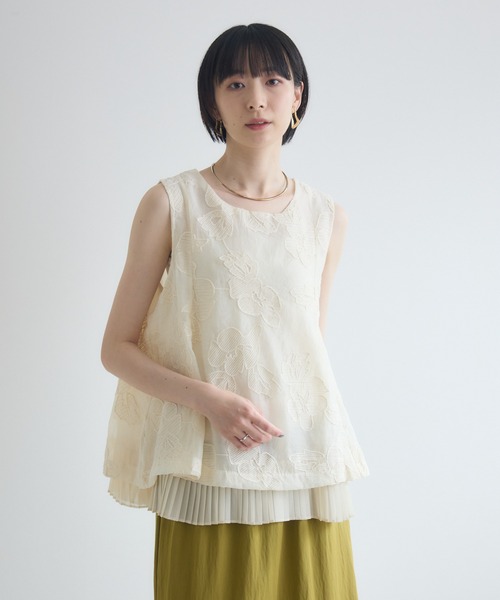 Paradise Picnic(パラダイスピクニック)の「オーガンジー刺繍裾プリーツノースリーブブラウス(シャツ/ブラウス・レディース・ブラック/アイボリー・FREE)」の18枚目の写真