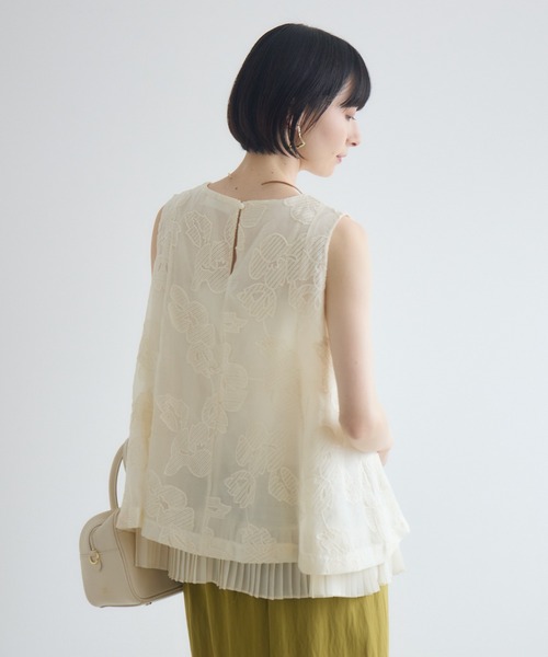 Paradise Picnic(パラダイスピクニック)の「オーガンジー刺繍裾プリーツノースリーブブラウス(シャツ/ブラウス・レディース・ブラック/アイボリー・FREE)」の20枚目の写真