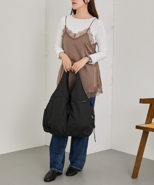 ALTROSE(アルトローズ)の「【ALT ROSE】ティムトートバッグ 250109(トートバッグ・レディース・ベージュ/グレー/アイボリー/ブラック・FREE)」の9枚目の写真