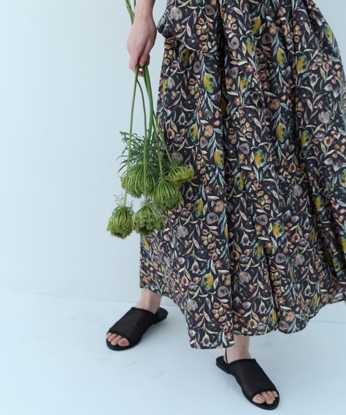 flaeu(フラユ)の「Vintage Flower Camisole Dress(ワンピース・レディース・ブラック/アイボリー・FREE)」の13枚目の写真