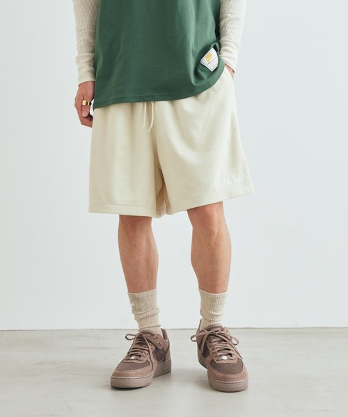 NIKE(ナイキ)の「《セットアップ対応商品》ナイキ スポーツウェア クラブ メンズ テリー ショートパンツ / Nike Sportswear Club Men's Terry Shorts IQ6222-229 Light Khaki(その他パンツ・メンズ・ブラウン系その他2・2XL/XL/XS/S/L/M)」の1枚目の写真