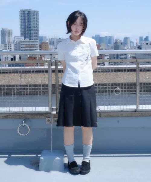 MIUKI（ミユキ）の「Miuki Pleated Midi Skirt (Black)（スカート・レディース・その他・1/2）」の3枚目の写真