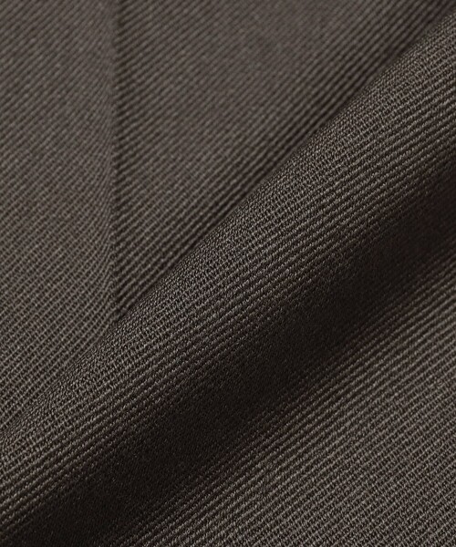 BEAMS F(ビームスエフ)の「【別注】ORTELO / ウール キャバリーツイル 1プリーツ シューカットスラックス(スラックス・メンズ・ダークブラウン・44/42/50/48/46)」の9枚目の写真