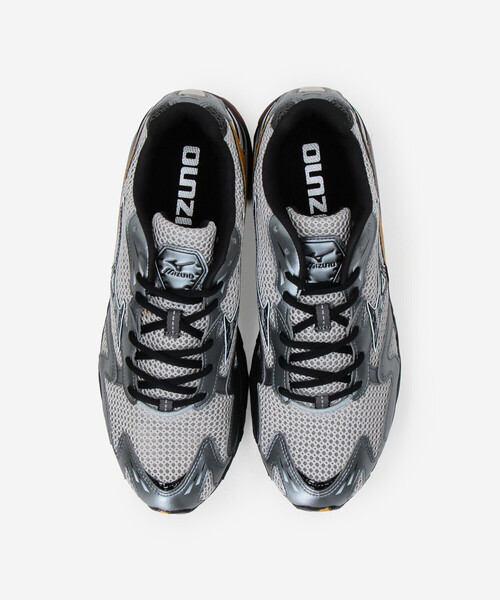 MIZUNO（ミズノ　）の「MIZUNO | WAVE RIDER 10 MEN（スニーカー・メンズ・グレー系その他・26/28/27）」の4枚目の写真