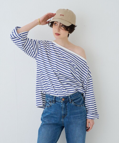 Rouge vif(ルージュヴィフ)の「ボーダーボートネックカットソー/ロングスリーブTシャツ(Tシャツ/カットソー・レディース・ブラック/ブルー・フリー)」の5枚目の写真