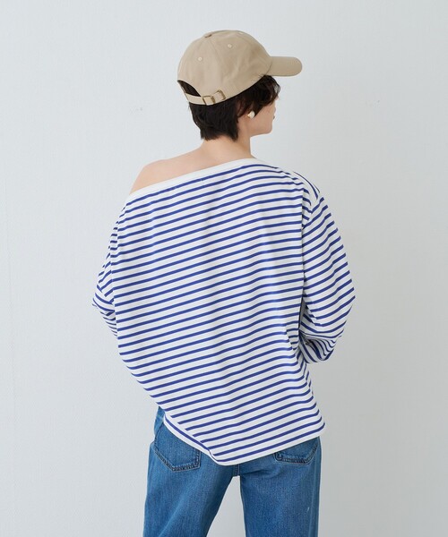 Rouge vif(ルージュヴィフ)の「ボーダーボートネックカットソー/ロングスリーブTシャツ(Tシャツ/カットソー・レディース・ブラック/ブルー・フリー)」の7枚目の写真