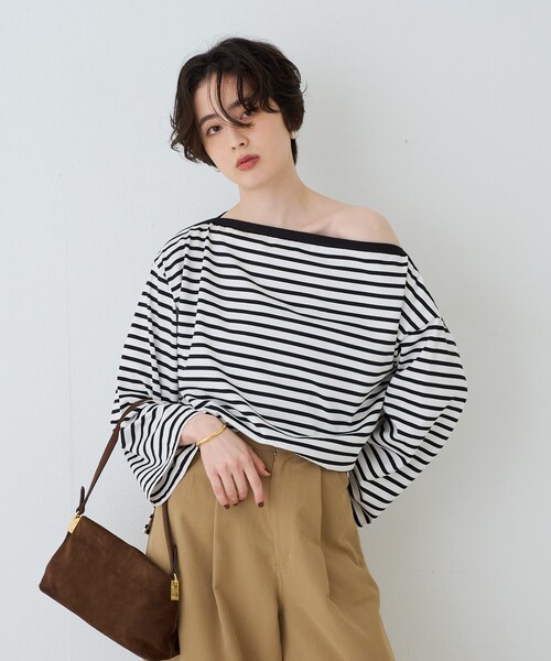 Rouge vif(ルージュヴィフ)の「ボーダーボートネックカットソー/ロングスリーブTシャツ(Tシャツ/カットソー・レディース・ブラック/ブルー・フリー)」の8枚目の写真