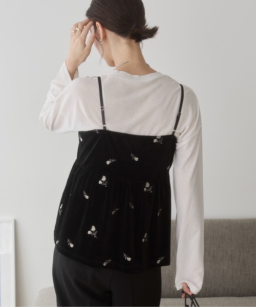 ANGIE(アンジー)の「ベロア 花柄 刺繍 ペプラムキャミソール ビスチェ / 秋服(キャミソール・レディース・ブラウン/ブラック・FREE)」の11枚目の写真