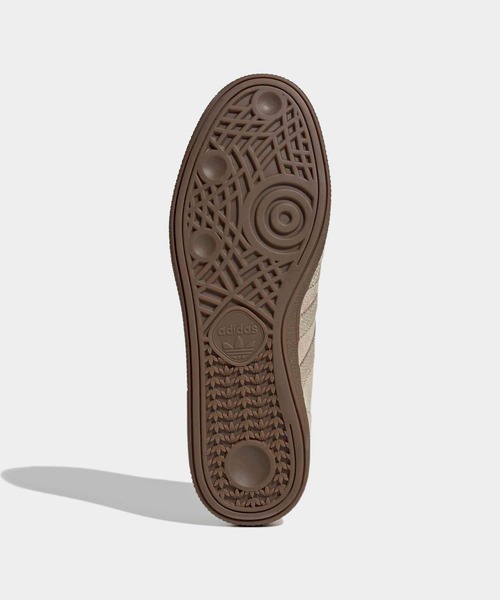 adidas(アディダス)の「ハンドボール スペツィアル / HANDBALL SPEZIAL / アディダスオリジナルス adidas Originals(スニーカー・メンズ・ベージュ・23.0cm/22.0cm/22.5cm/26.5cm/27.0cm/27.5cm/28.0cm/23.5cm/24.0cm/24.5cm/25.0cm/25.5cm/26.0cm/28.5cm/29.0cm)」の3枚目の写真