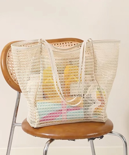 ReRe(リリ)の「大容量メッシュトートバッグ(トートバッグ・レディース・ピンク/ブラウン/オフホワイト/ブラック・FREE)」の15枚目の写真